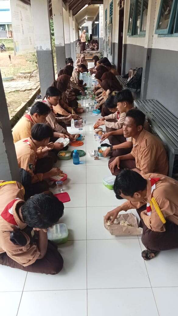 SARAPAN BERSAMA